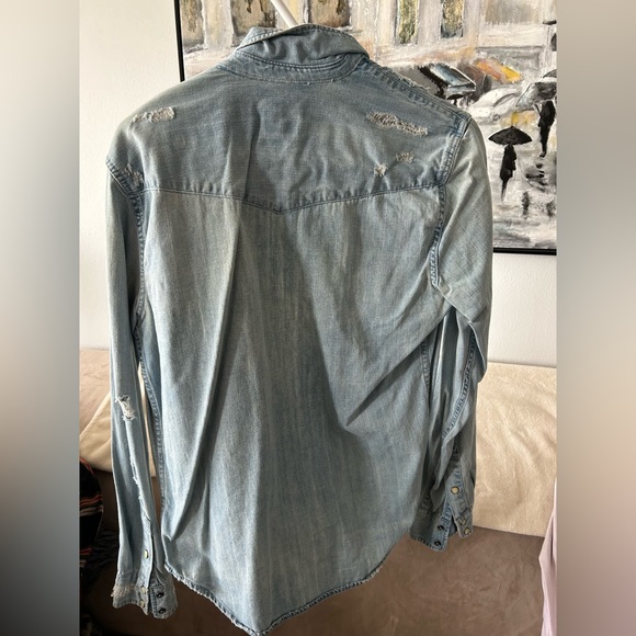 Gap distressed denim button down - Picture 2 of 2